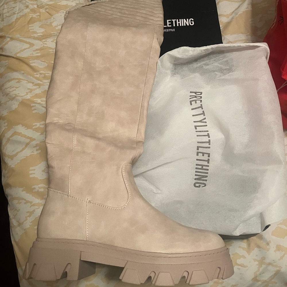 PrettyLittleThings Cream Faux Leather Round Toe Shearling Chunky Knee High Boot